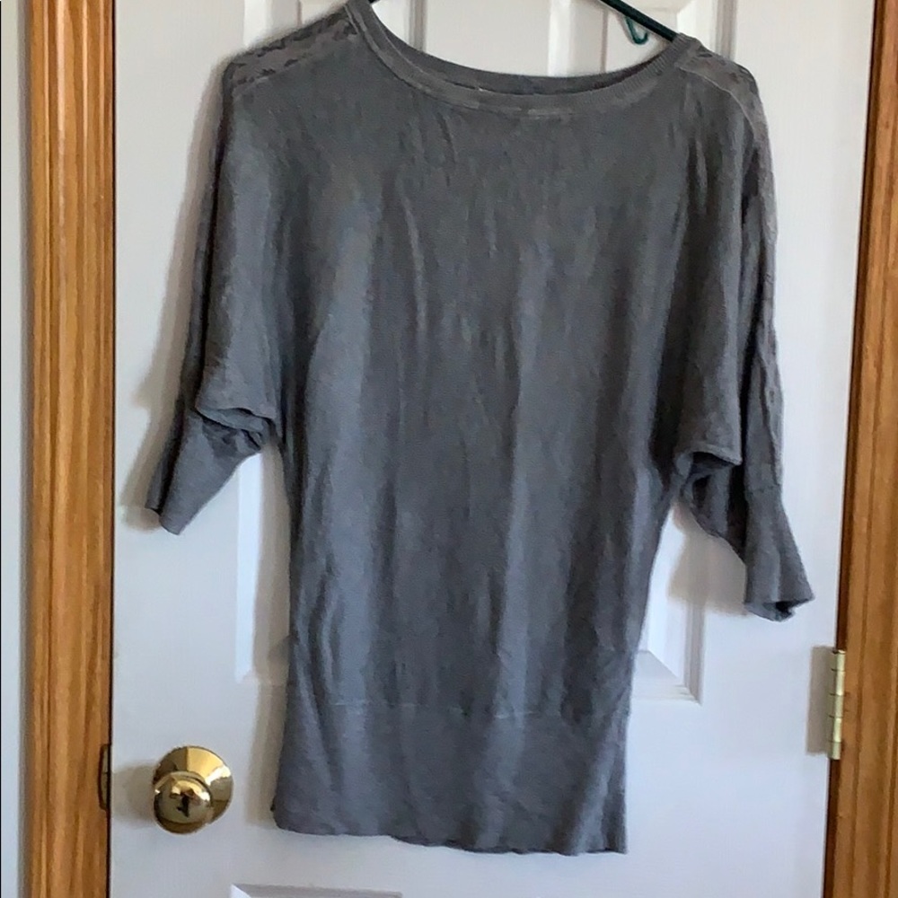 Women’s shirt